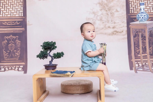 三河宝宝几个月会认人